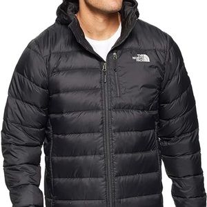 The North Face Men’s Aconcagua Hoodie
Color: TNF Black
Size: Medium